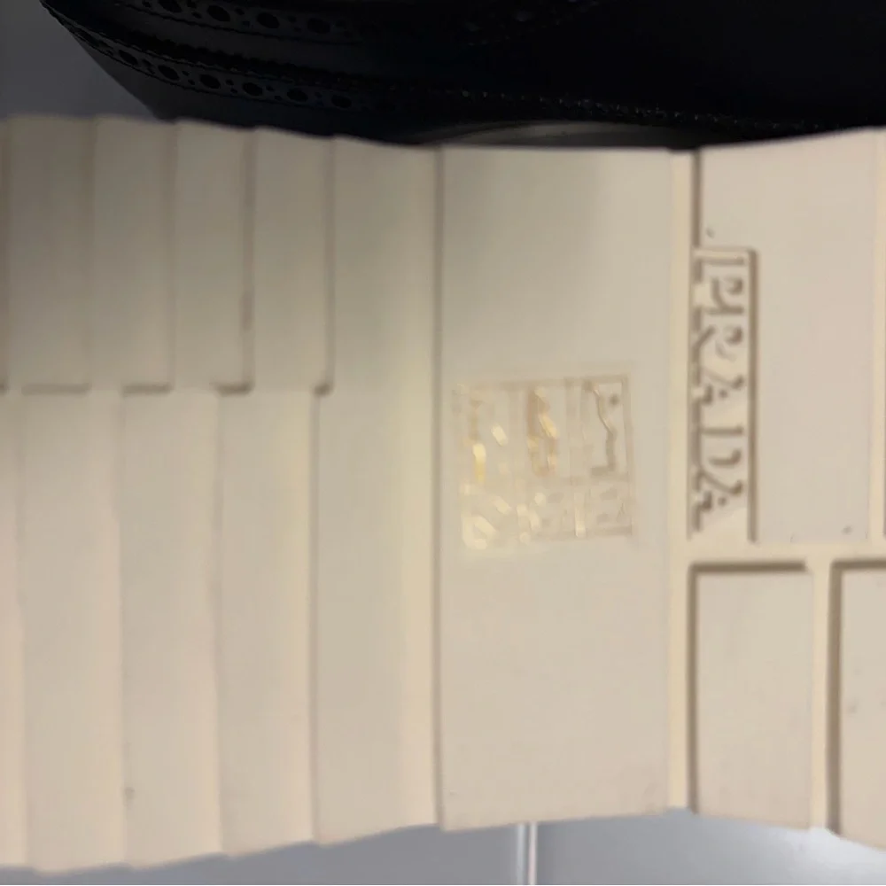 Prada Black Brogue Wing Tip Men's Oxfords - NWT - Never Worn - Picture 11 of 11